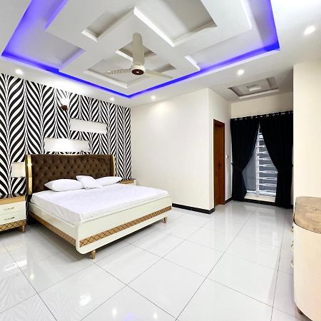 Luxury Executive 2Bedroom Apartment Convenient And Nice Location Islamabad Ngoại thất bức ảnh